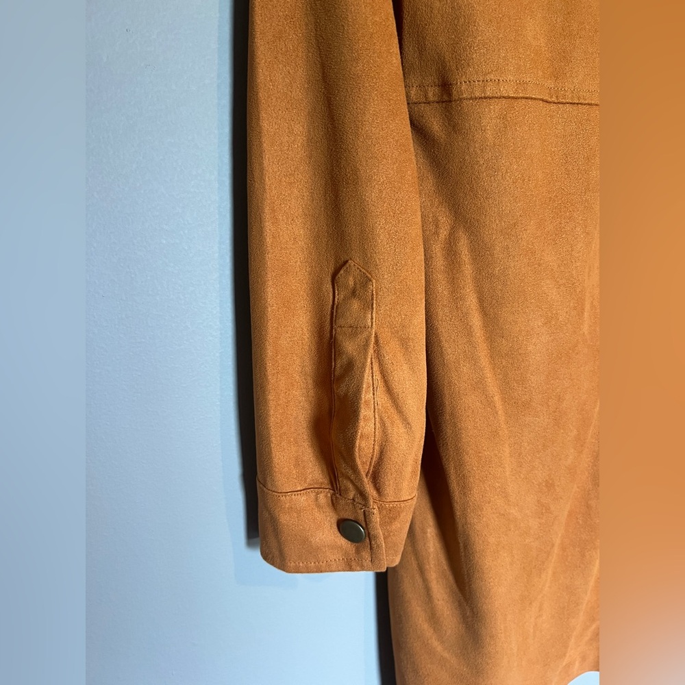 Shacket Size Small - image 5